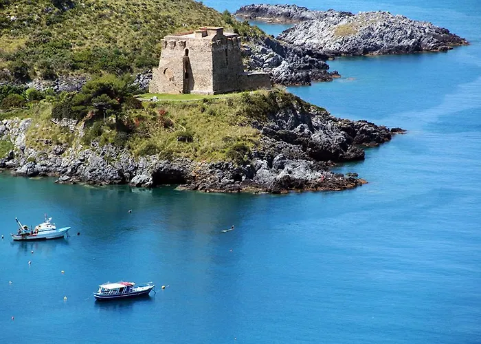 לינה וארוחת בוקר Buddha House & 3*