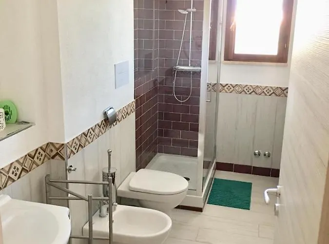 לינה וארוחת בוקר Buddha House & 3*