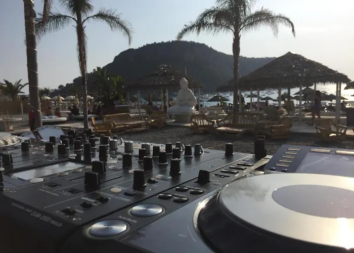 Buddha House & לינה וארוחת בוקר 3*