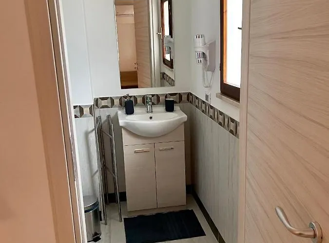 Buddha House & לינה וארוחת בוקר 3*